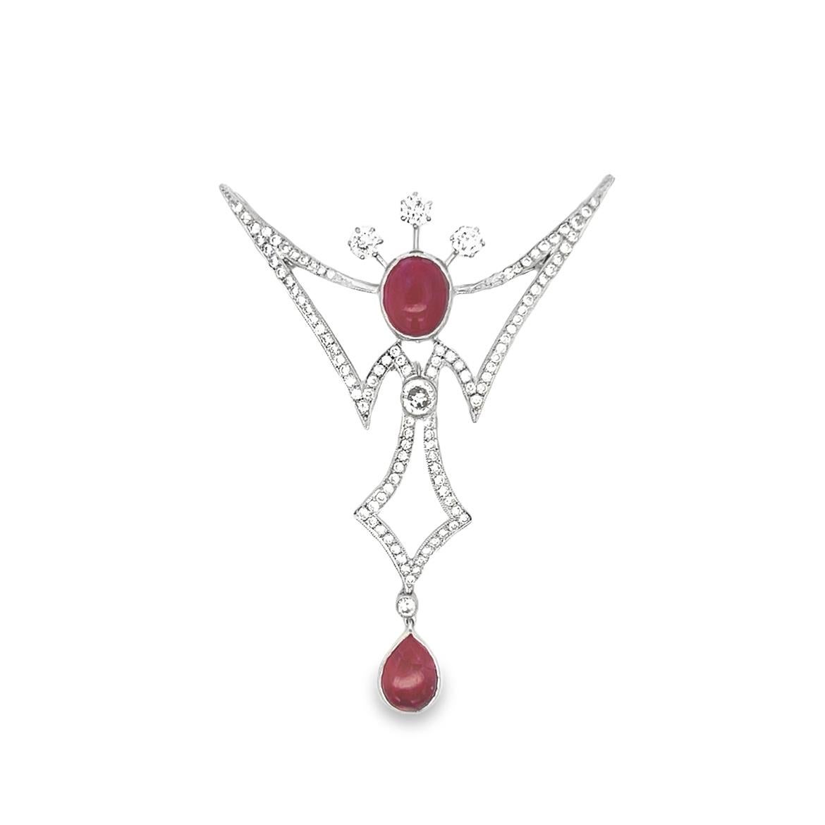 Collana con ciondolo in rubino e diamanti cabochon in vendita 2