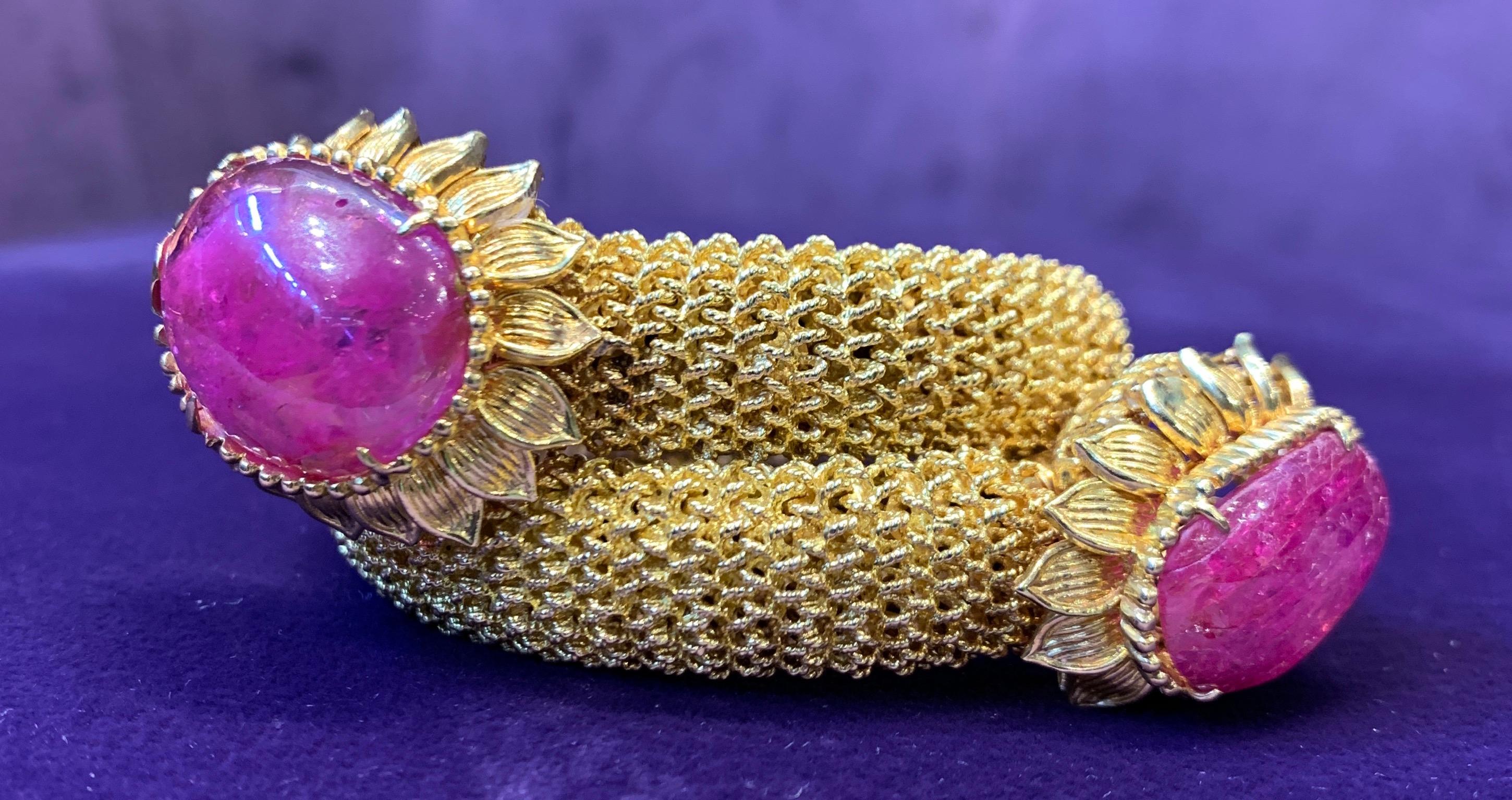 Women's Cabochon Ruby Gold Mesh Bracelet 