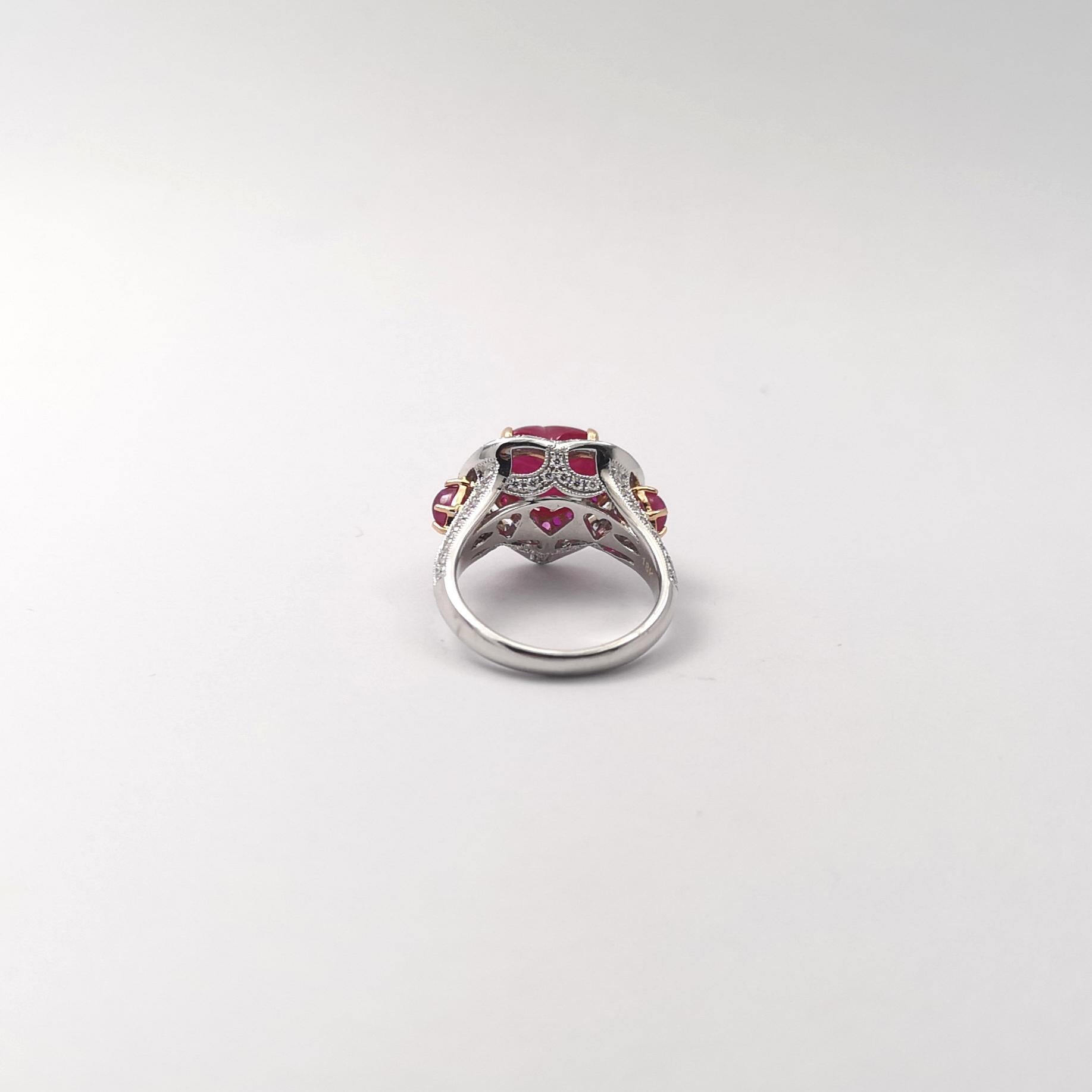 Cabochon Ruby, Ruby and Diamond Heart Ring set in 18K White/Rose Gold Settings For Sale 7