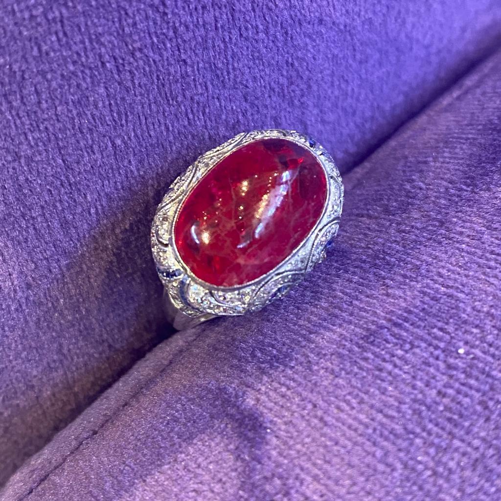 Cabochon Ruby White Gold Ring For Sale 2