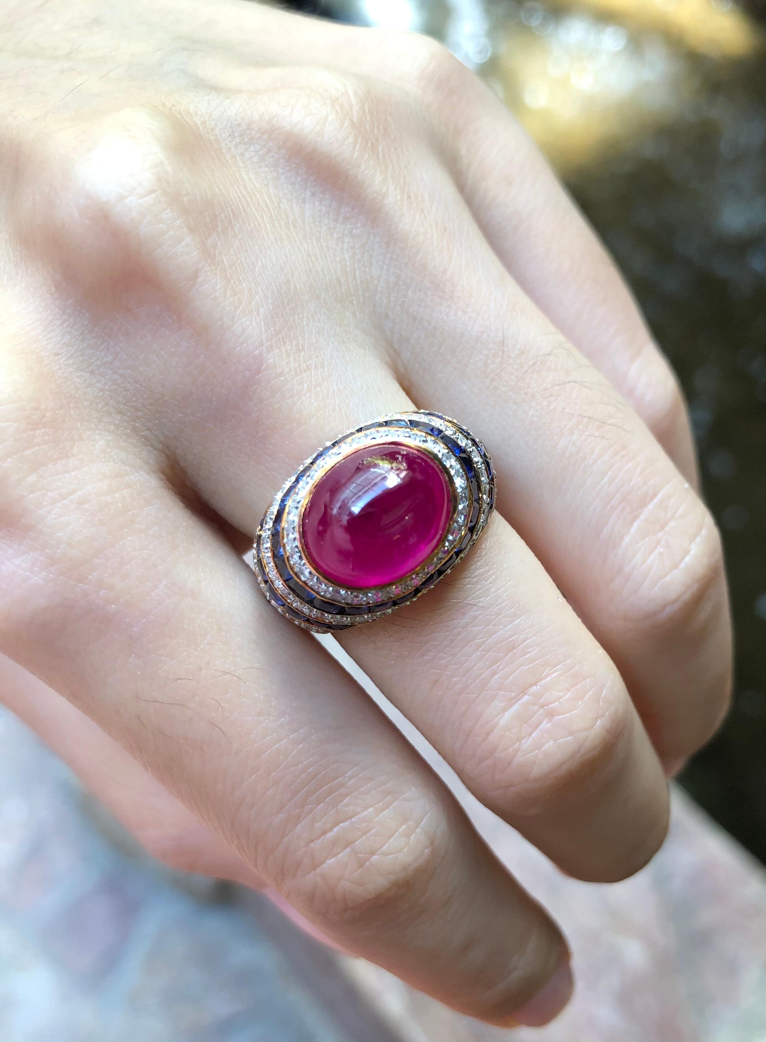 Mixed Cut Cabochon Ruby with Blue Sapphire and Diamond Ring Set in 18 Karat Gold Settings For Sale