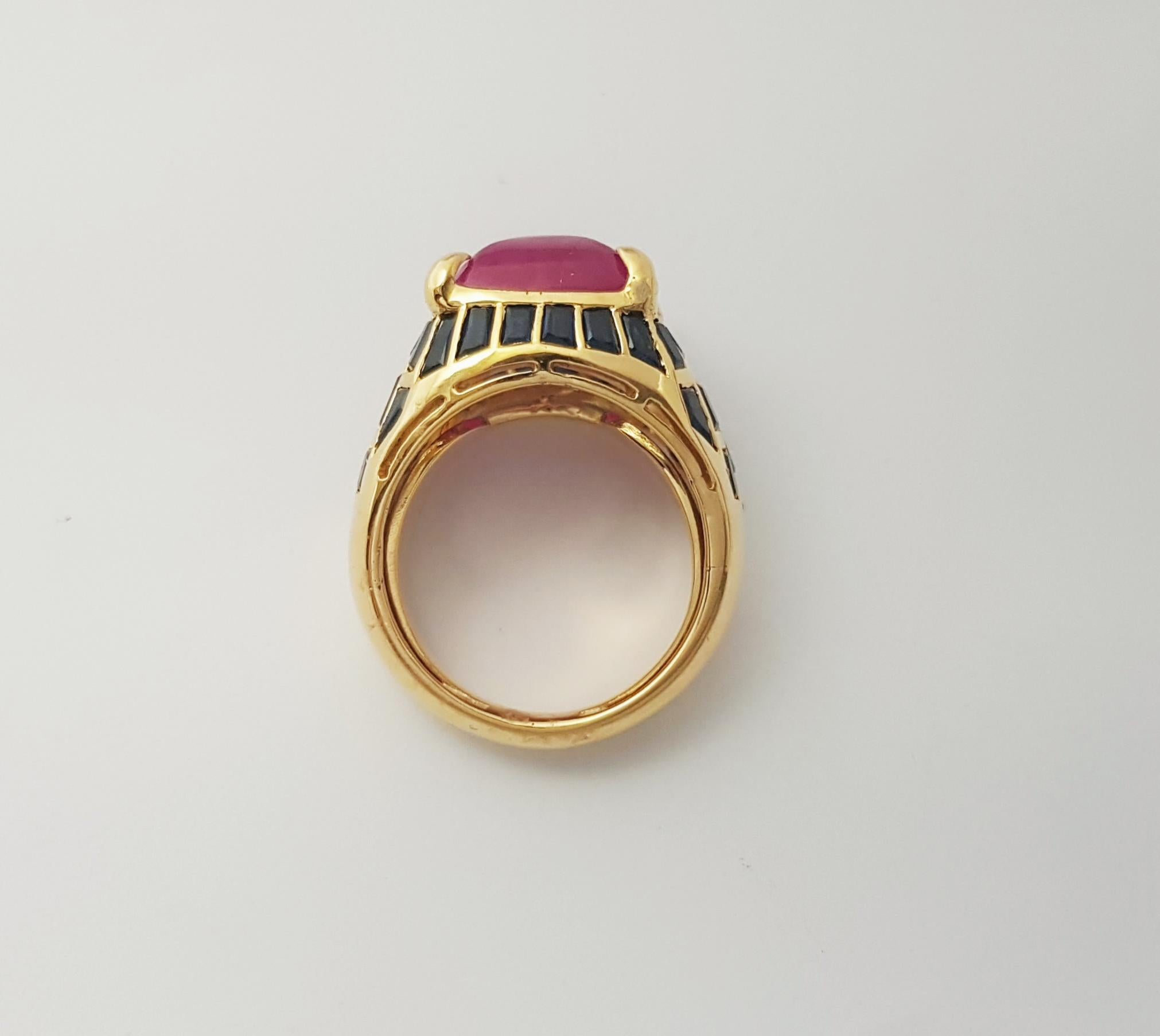 Cabochon Rubin mit blauem Saphir Ring in 18K Goldfassung im Angebot 10