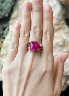 Cabochon Ruby with Blue Sapphire Ring set in 18K Gold Settings
