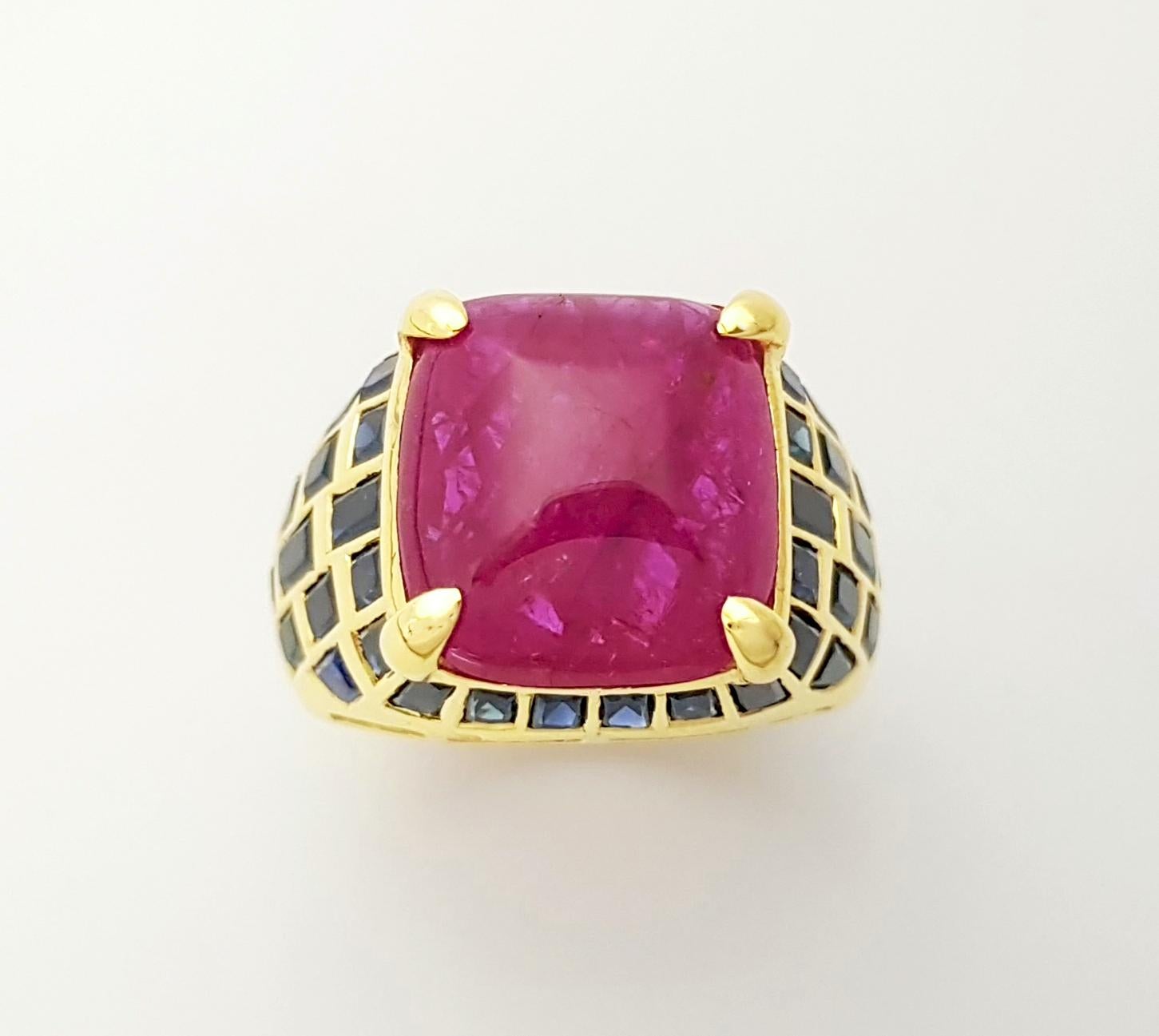 Cabochon Rubin mit blauem Saphir Ring in 18K Goldfassung im Angebot 2