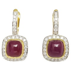 Pendientes de Rubí Cabujón con Diamantes engastados en Oro de 18K