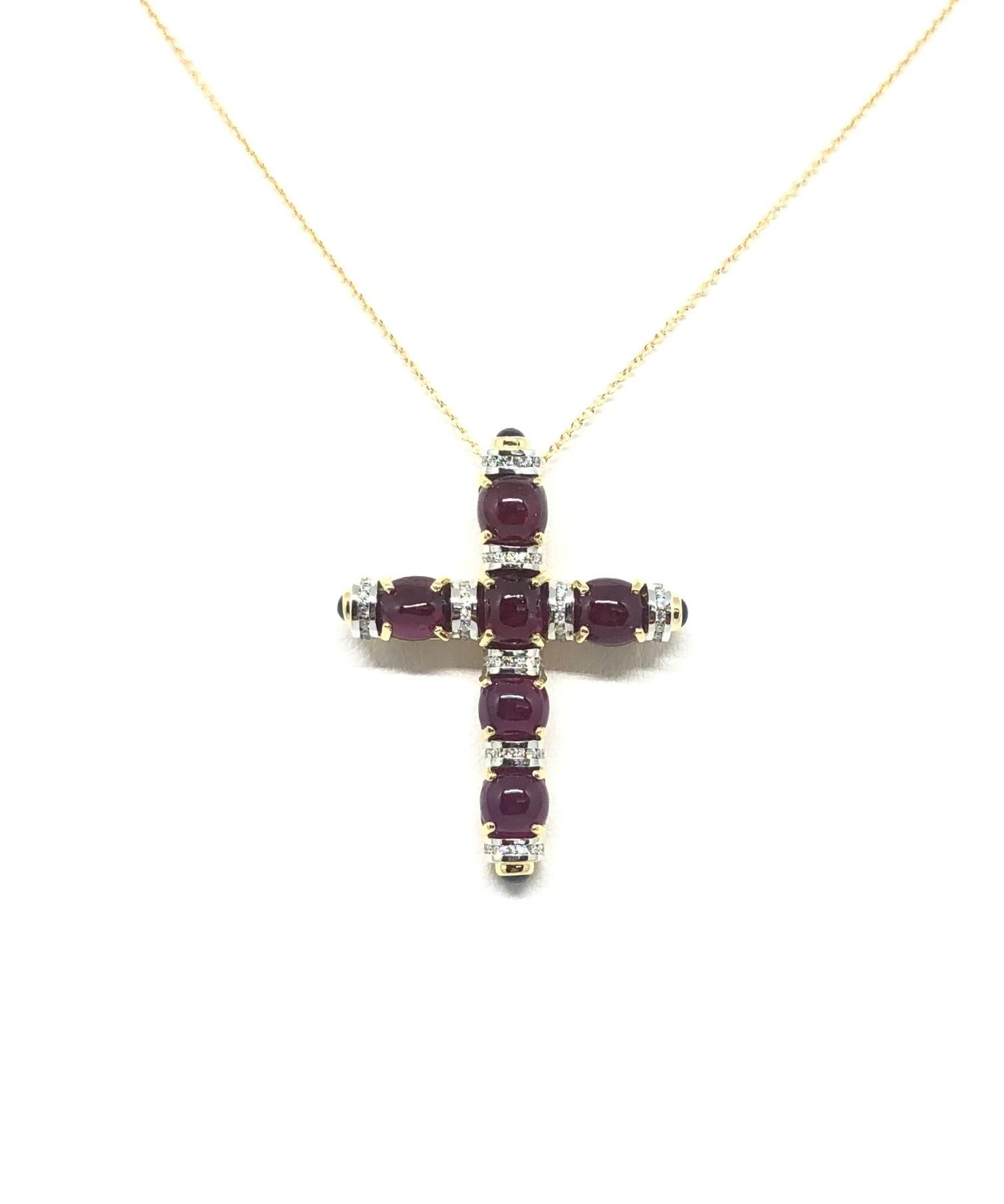 Cabochon Ruby with Diamond Pendant set in 18 Karat Gold Settings In New Condition For Sale In Bangkok, TH