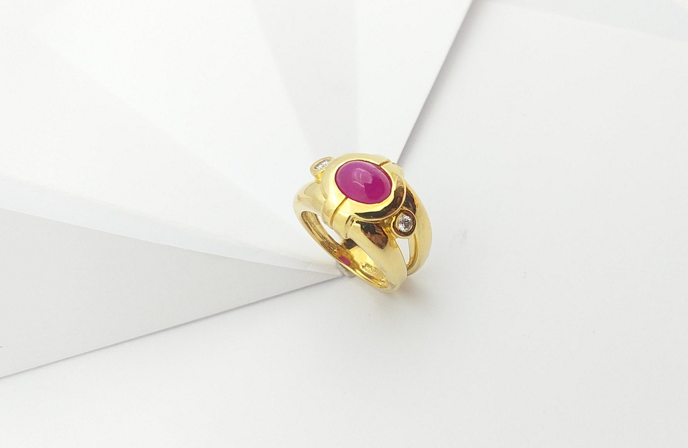Cabochon Ruby with Diamond Ring set in 18 Karat Gold Settings For Sale 7