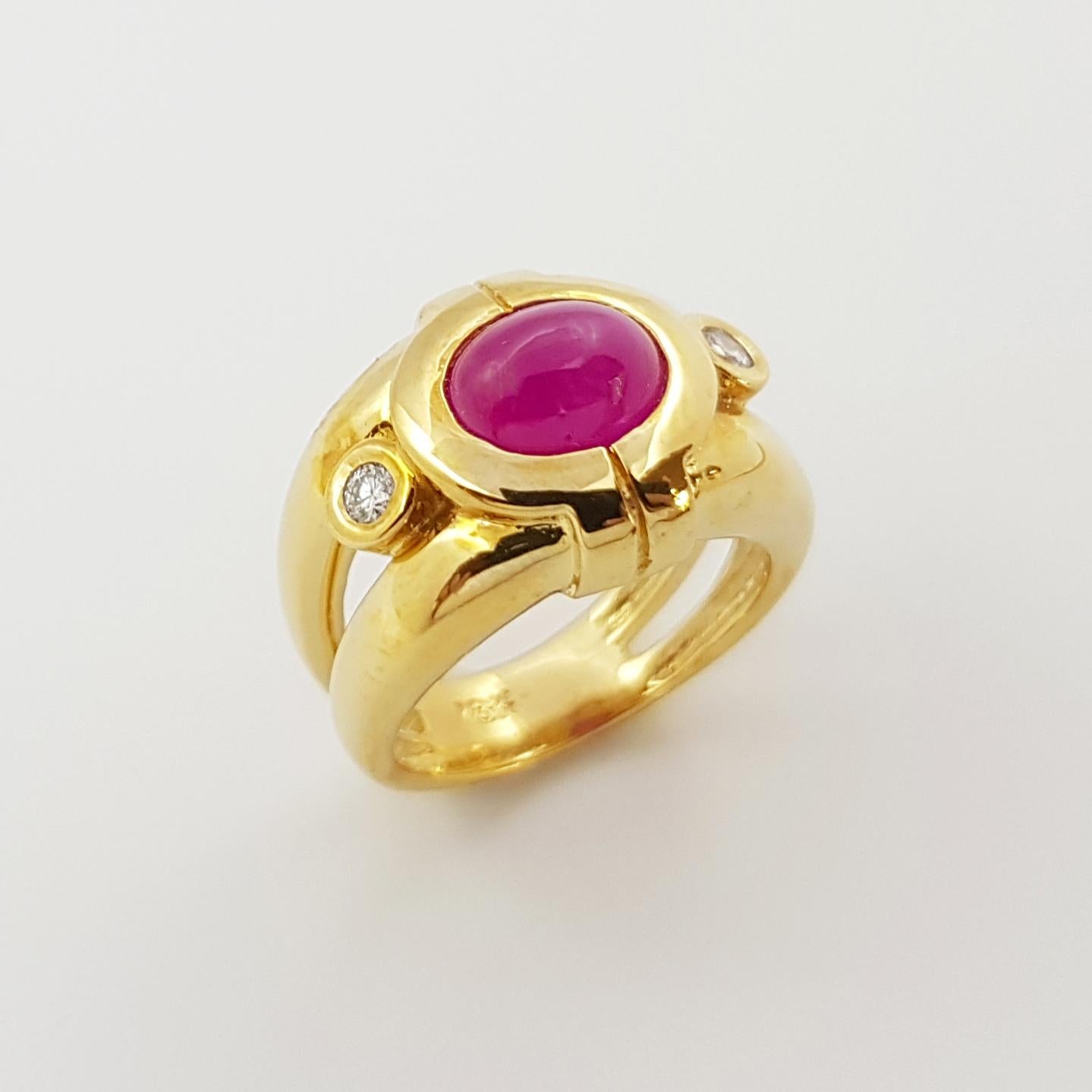 Cabochon Ruby with Diamond Ring set in 18 Karat Gold Settings For Sale 4