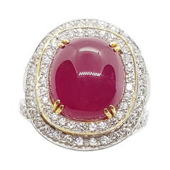 Bague en or blanc 18 carats ornée d'un rubis cabochon et de diamants