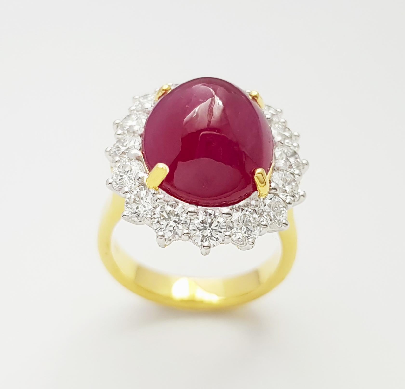Cabochon Ruby with Diamond Ring set in 18K Gold Setting For Sale 10