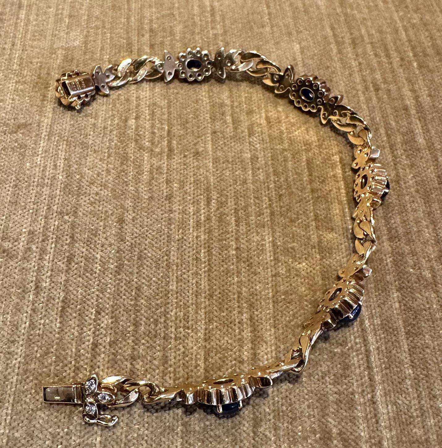 Bracelet à maillons en or jaune 18 carats avec saphir cabochon et diamants Pour femmes en vente
