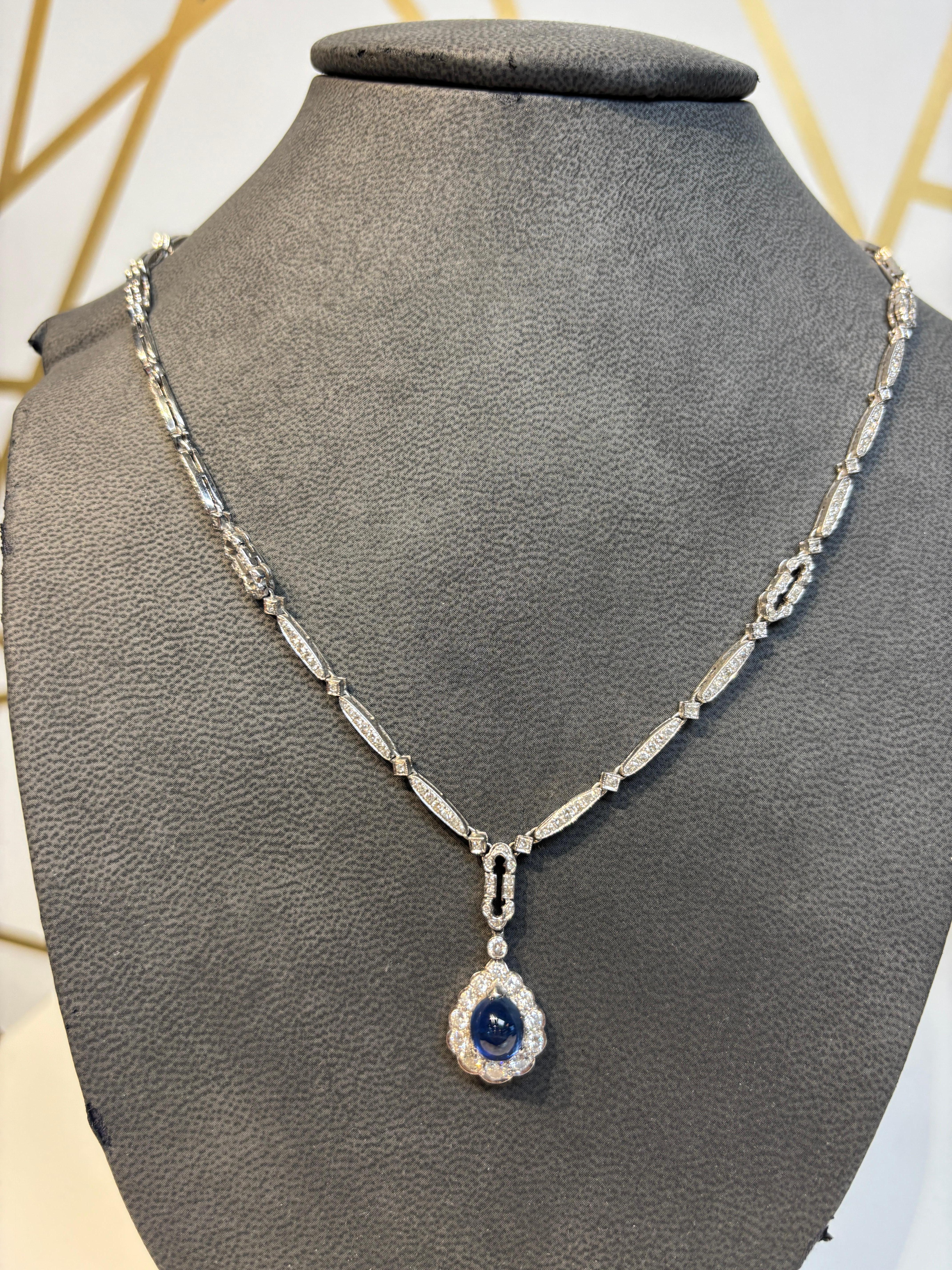 Cabochon-Halskette mit Saphir und Diamant im Zustand „Hervorragend“ im Angebot in New York, NY