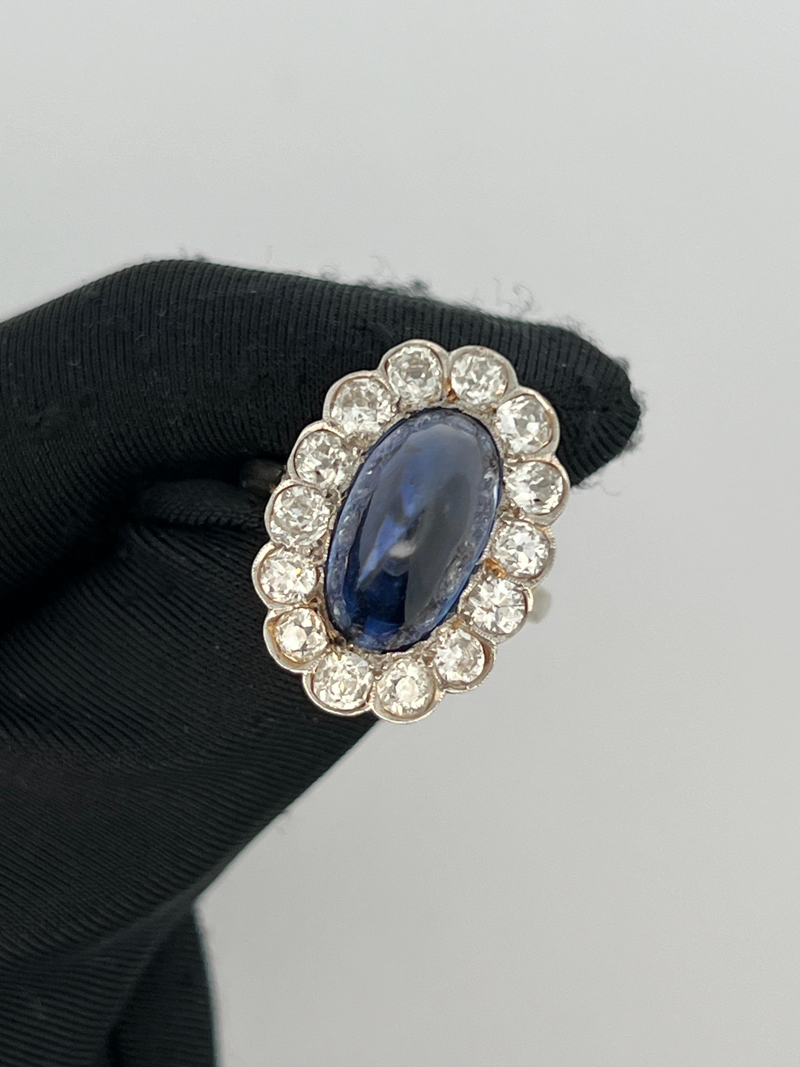 Anello con zaffiro e diamante cabochon in vendita 1