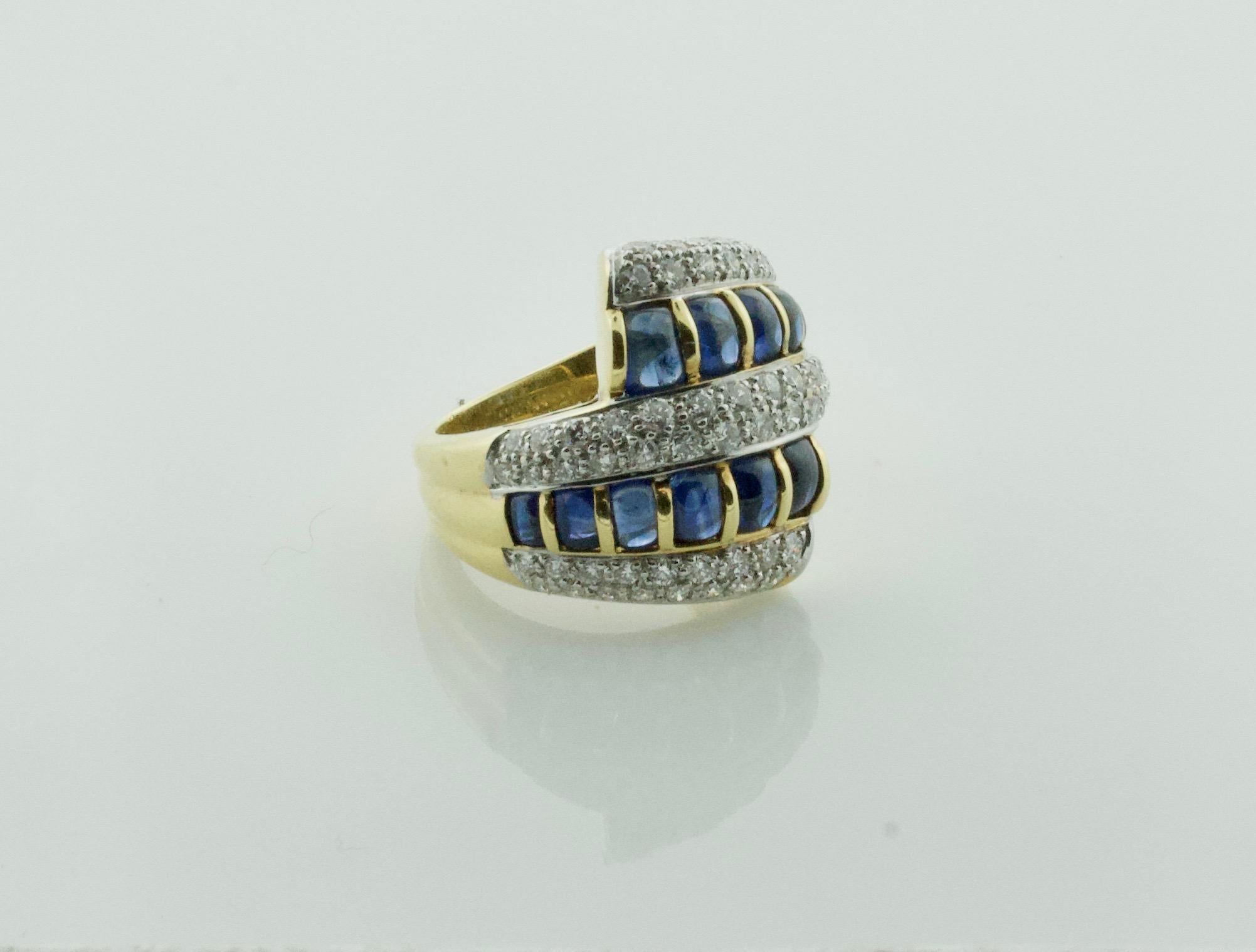 Modern Cabochon Sapphire and Diamond Ring in 18 Karat Yellow Gold For Sale