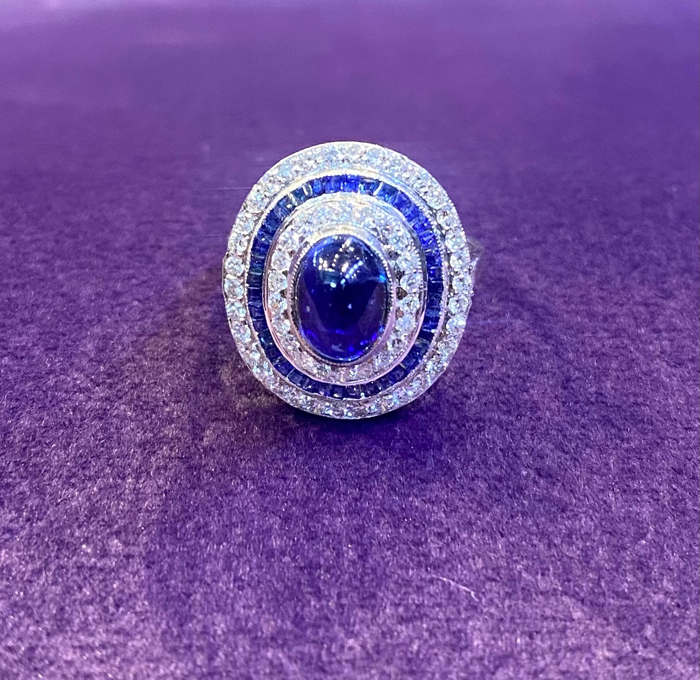 Cocktailring mit Cabochon-Saphir und Diamant im Angebot 6