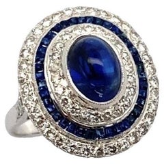 Anello Cocktail con Zaffiro e Diamante Cabochon