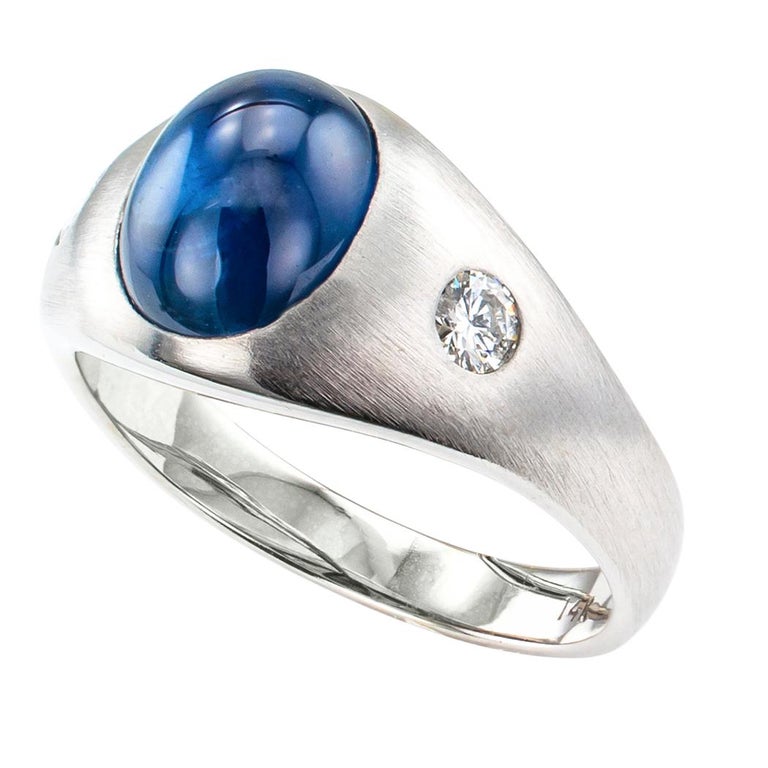 Cabochon Sapphire Diamond Gentleman's Gold Ring For Sale at 1stDibs