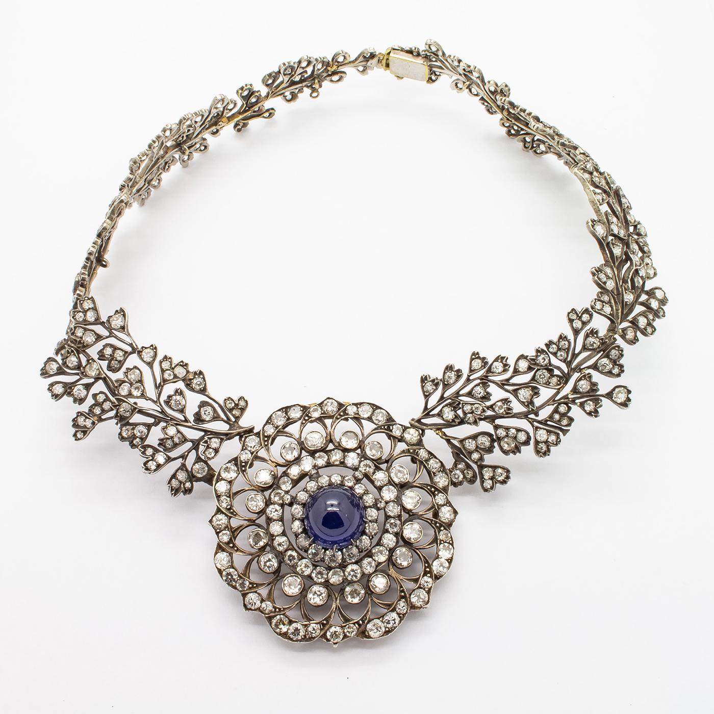 Cabochon Sapphire Diamond Necklace In Good Condition In London, GB