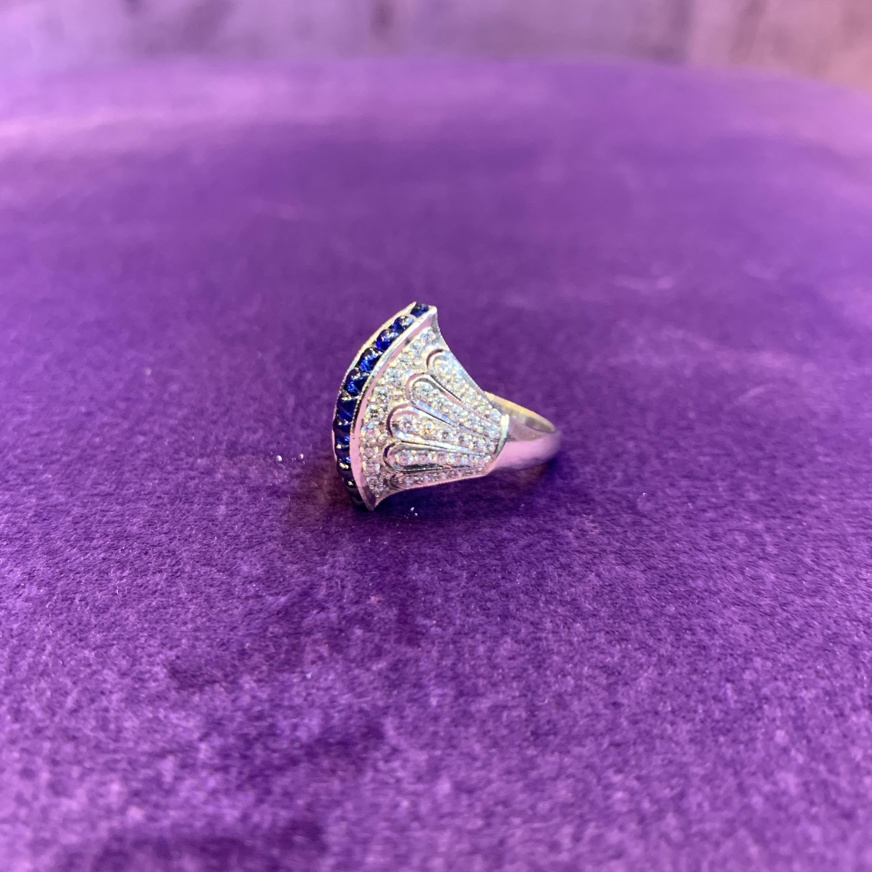 Cabochon Sapphire & Diamond Ring For Sale 2