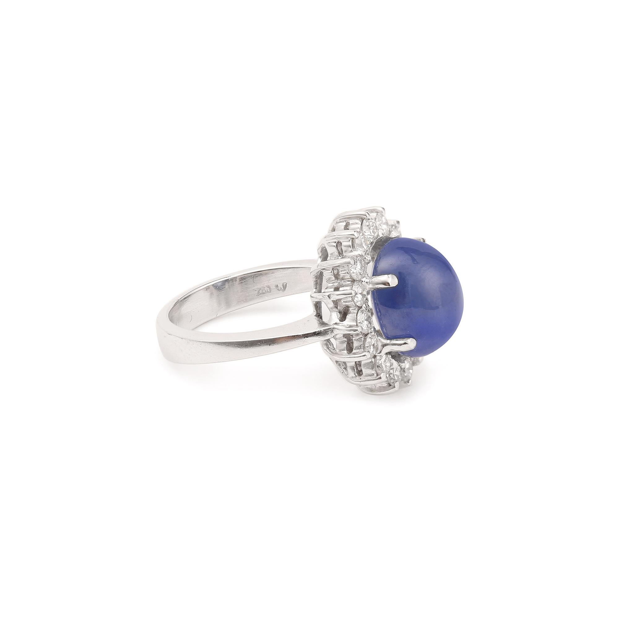 Original pompadour ring in white gold set with brilliant cut diamonds and a cabochon sapphire.

Estimated weight of the sapphire : 6 carats

Total estimated weight of diamonds : 0.35 carats

Dimensions : 16.19 x 14.12 x 10.96 mm (0.637 x 0.556 x