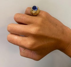 Cabochon Sapphire Ring