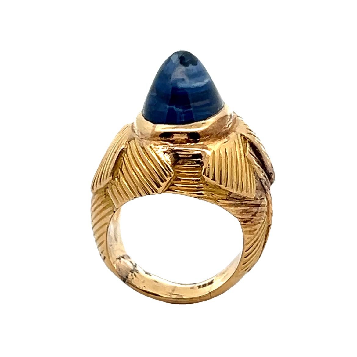 Cabochon Sapphire Ring For Sale 4