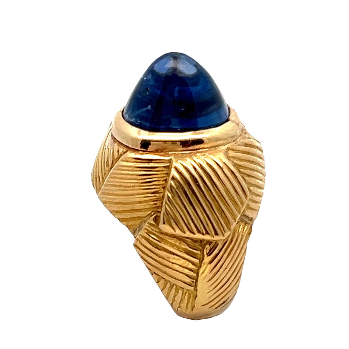 Cabochon Sapphire Ring For Sale 5