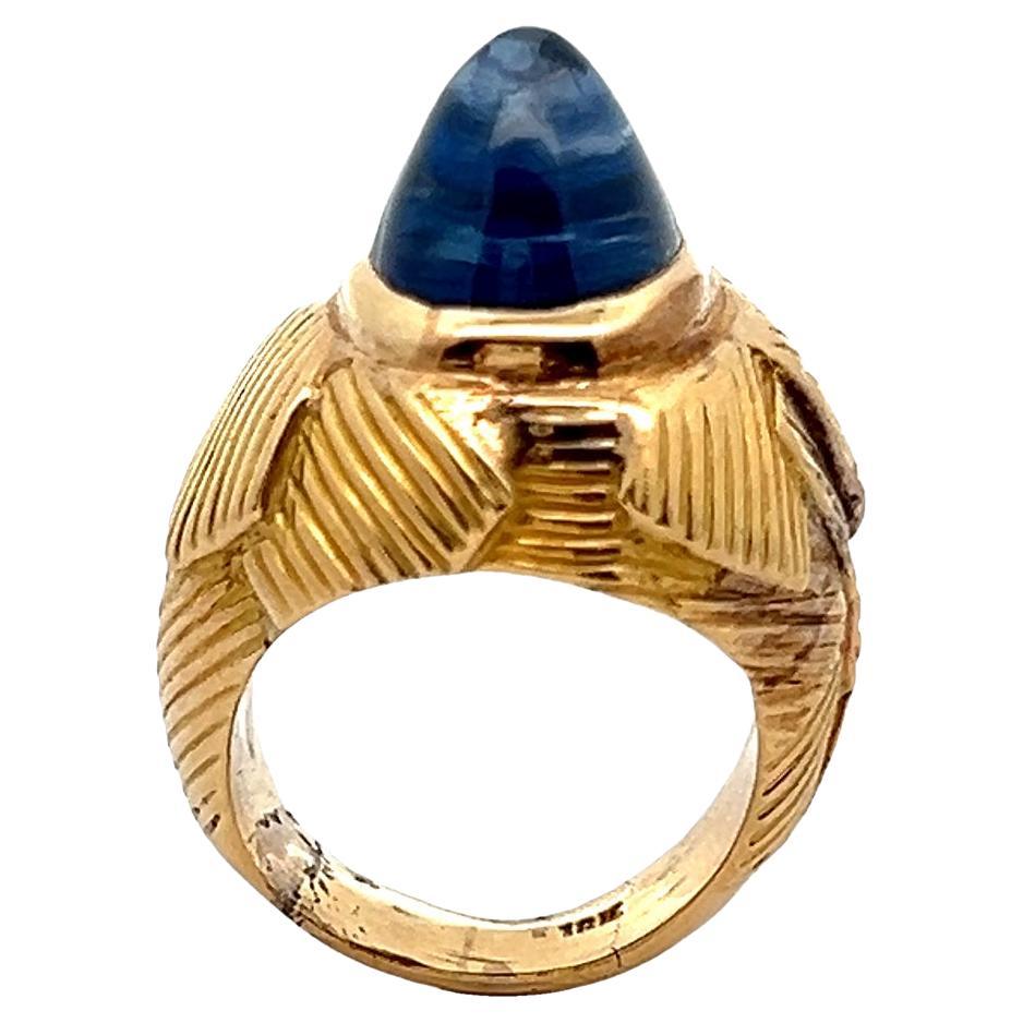 Cabochon Sapphire Ring