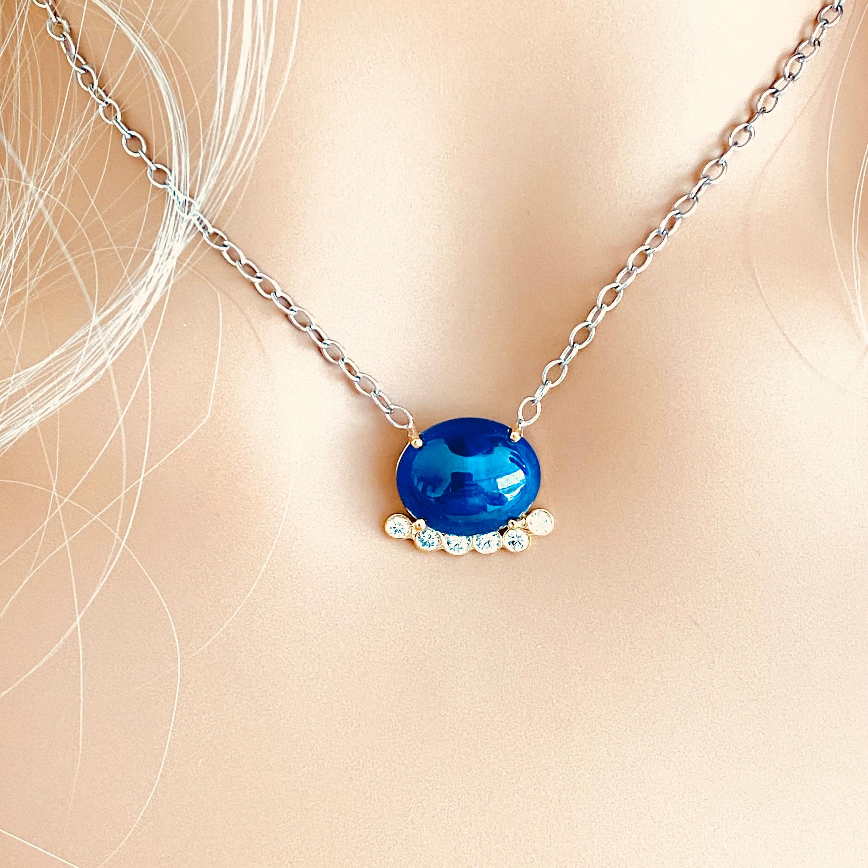 Contemporary Cabochon Ceylon Sapphires and Diamonds Eighteen Karat Gold Necklace Pendant