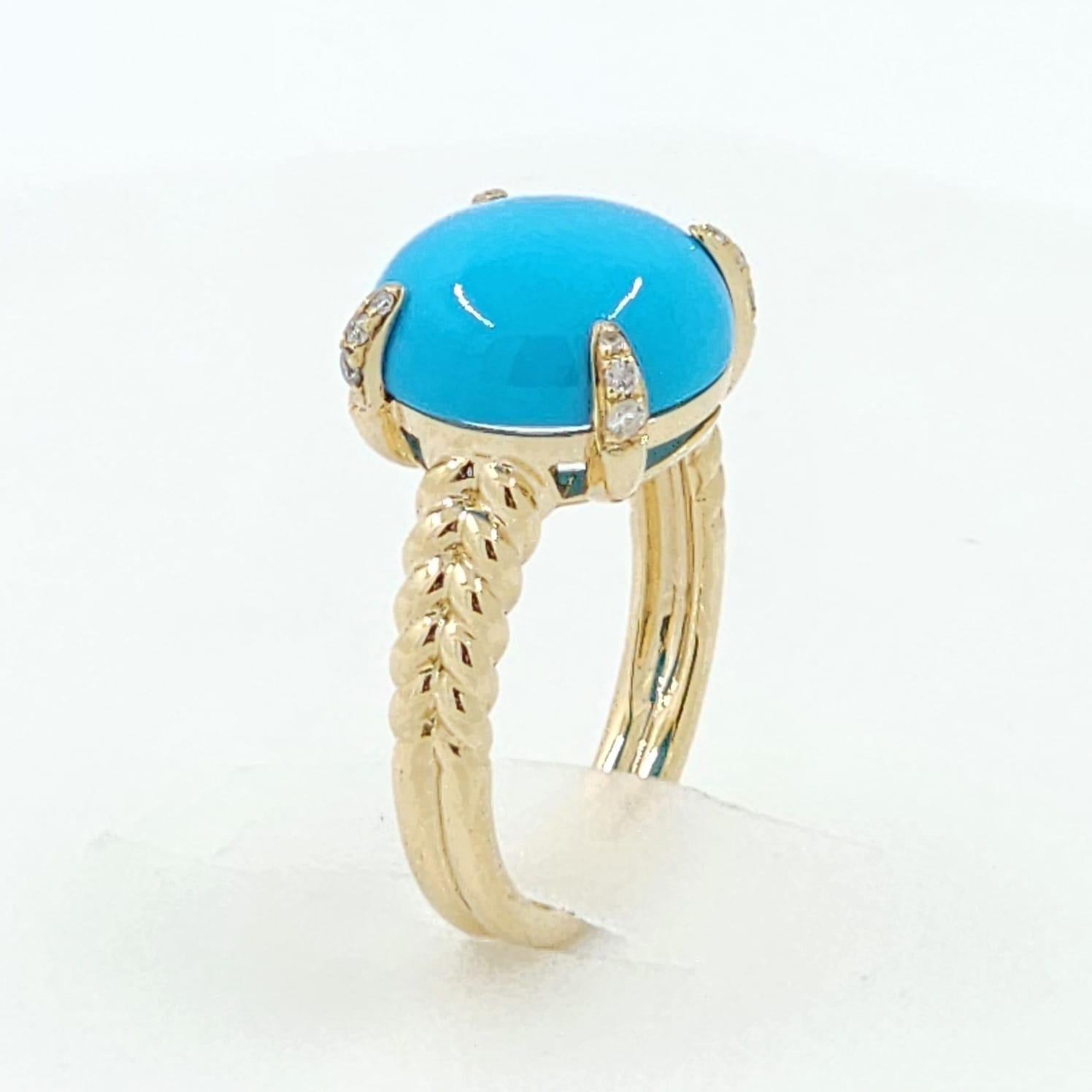 Contemporary Cabochon Sleeping Beauty Turquoise Ring in 18K Yellow Gold For Sale