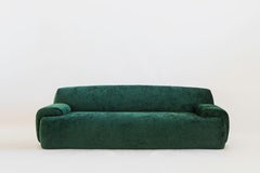 Cabochon Sofa in Solid Wood, Upholstery & Polyurethane Foam by Softhouse