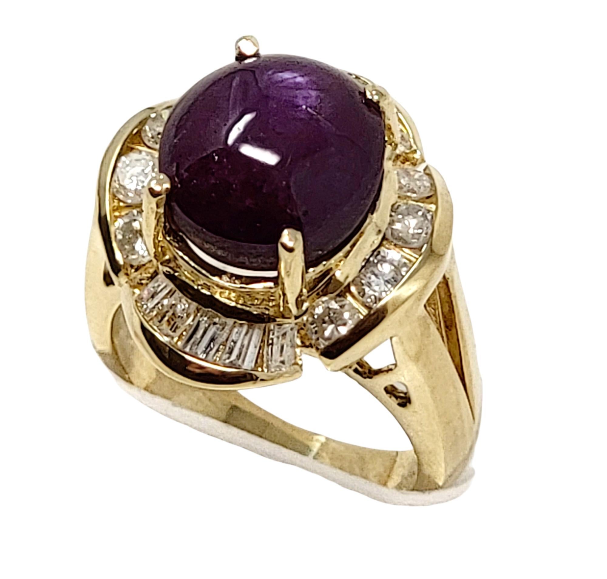 Cabochon Star Ruby and Round Diamond Halo Cocktail Ring in 14 Karat Yellow Gold In Good Condition For Sale In Scottsdale, AZ