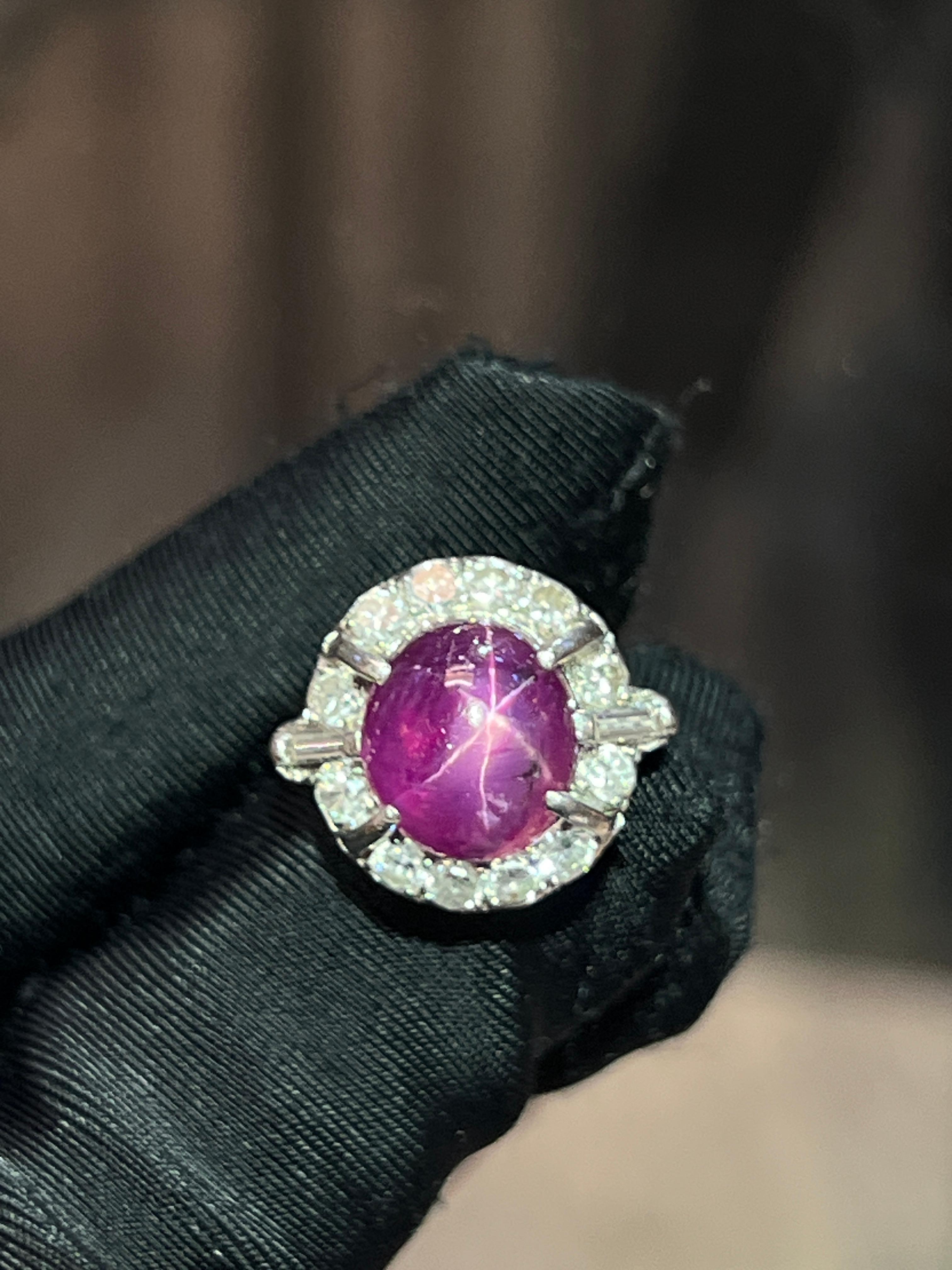 Anillo Rubí Estrella Cabujón en Excelente estado para la venta en New York, NY