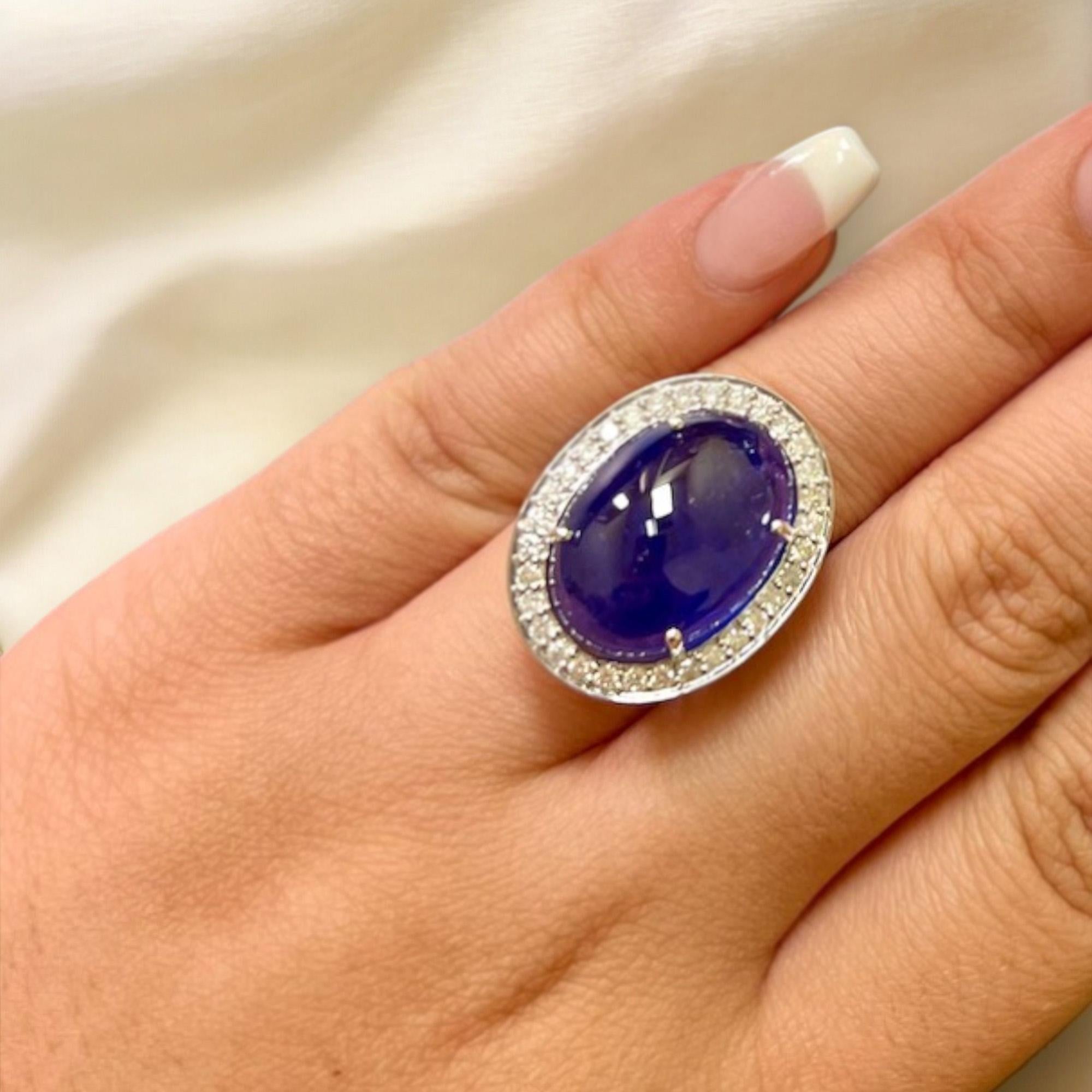 Anillo Cóctel Cabujón Tanzanita y Diamante en venta 1