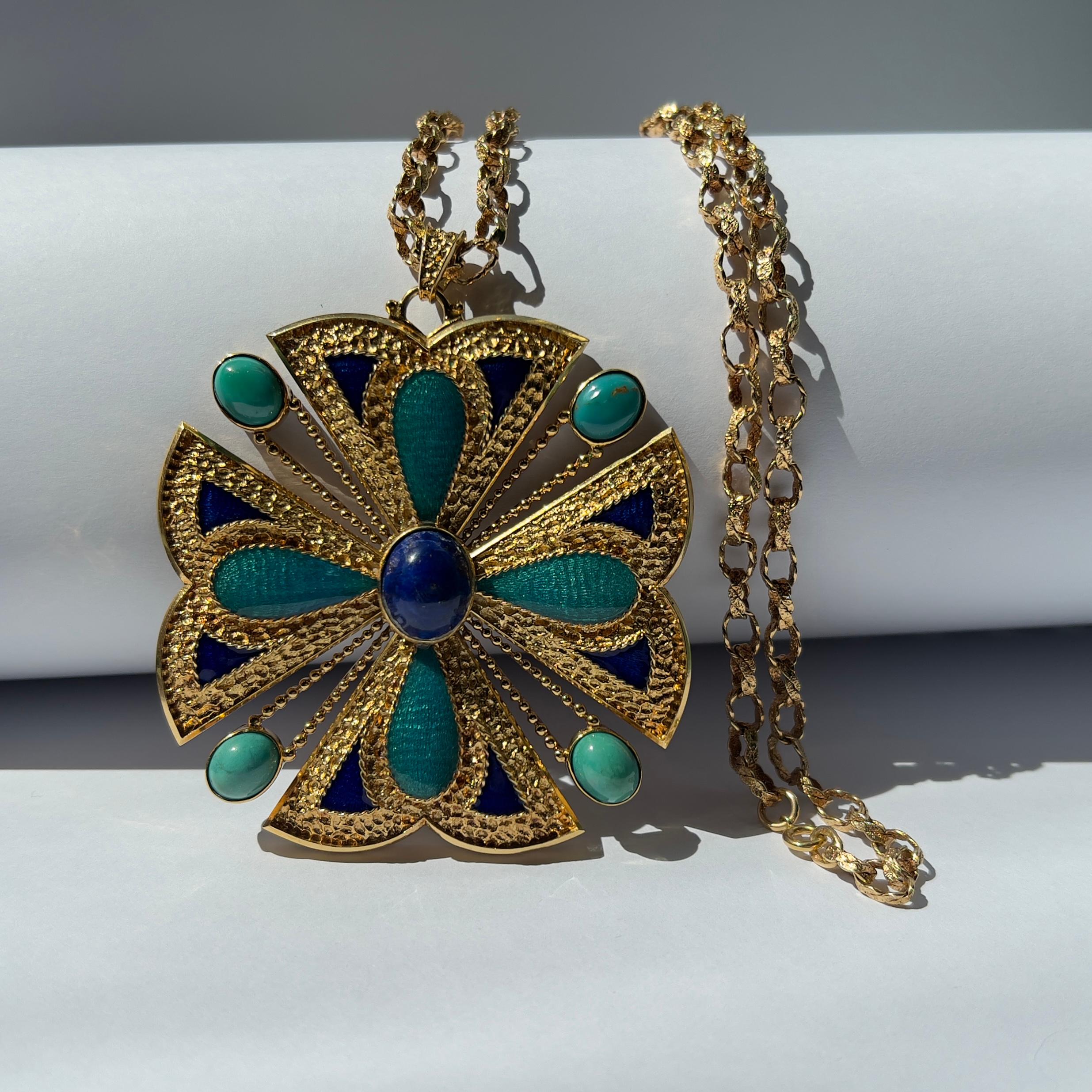 Donna Ciondolo e catena in turchese cabochon anni '70 in vendita