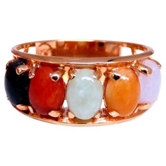 Anello di giada variegata cabochon in oro 14kt