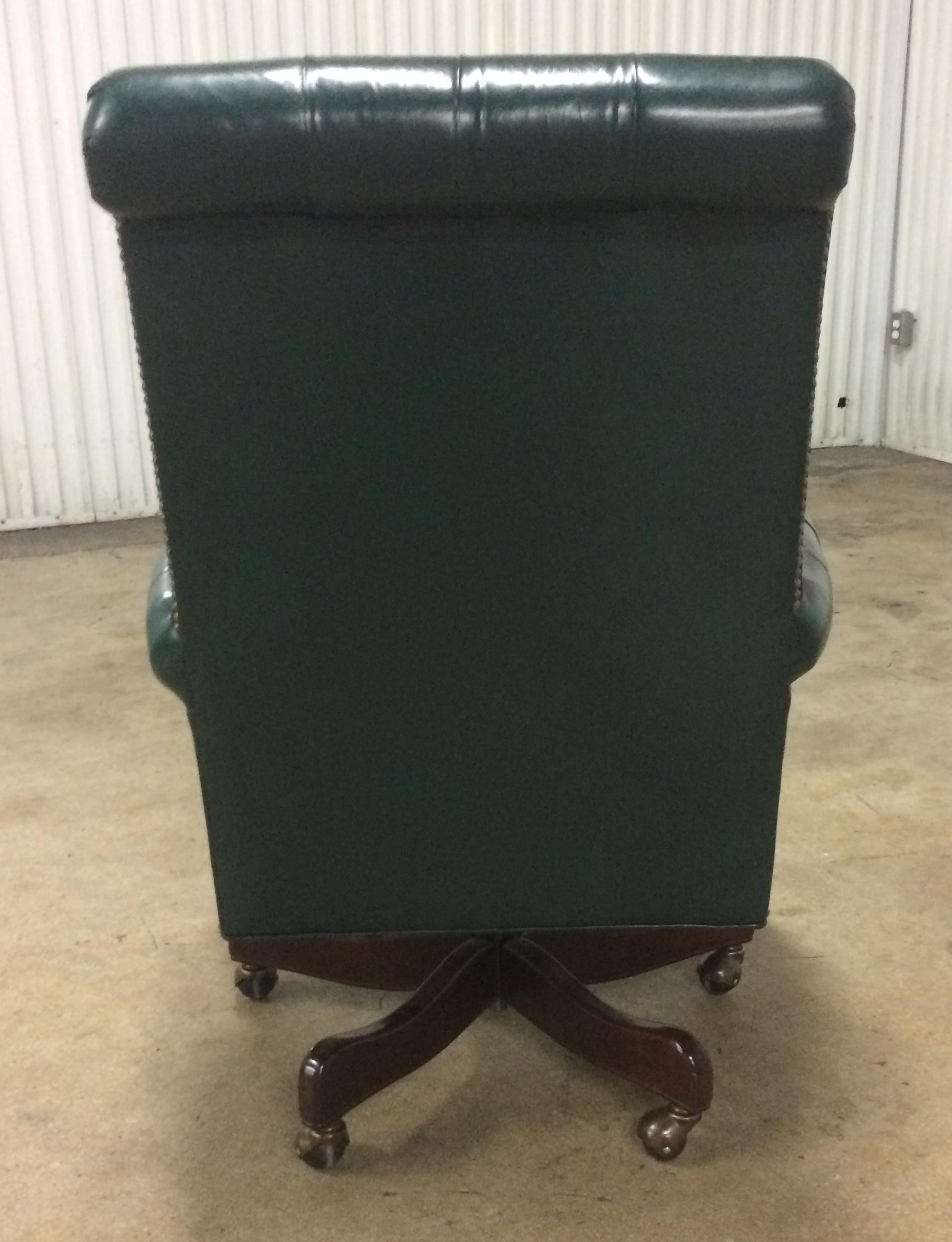 Cabot Wrenn Executive Chair Tufted Green Leather In Good Condition In West Palm Beach, FL