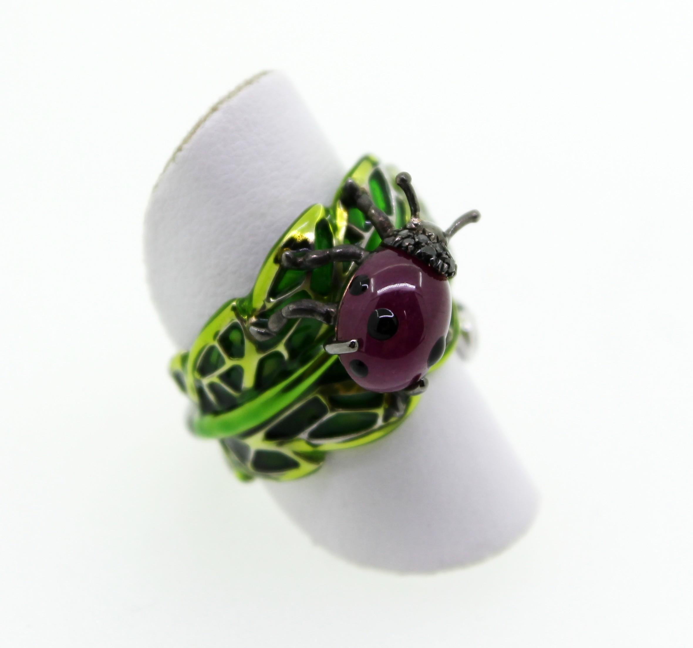 Cabouchon Ruby and Black Diamond Ladybug Cocktail Ring For Sale 9