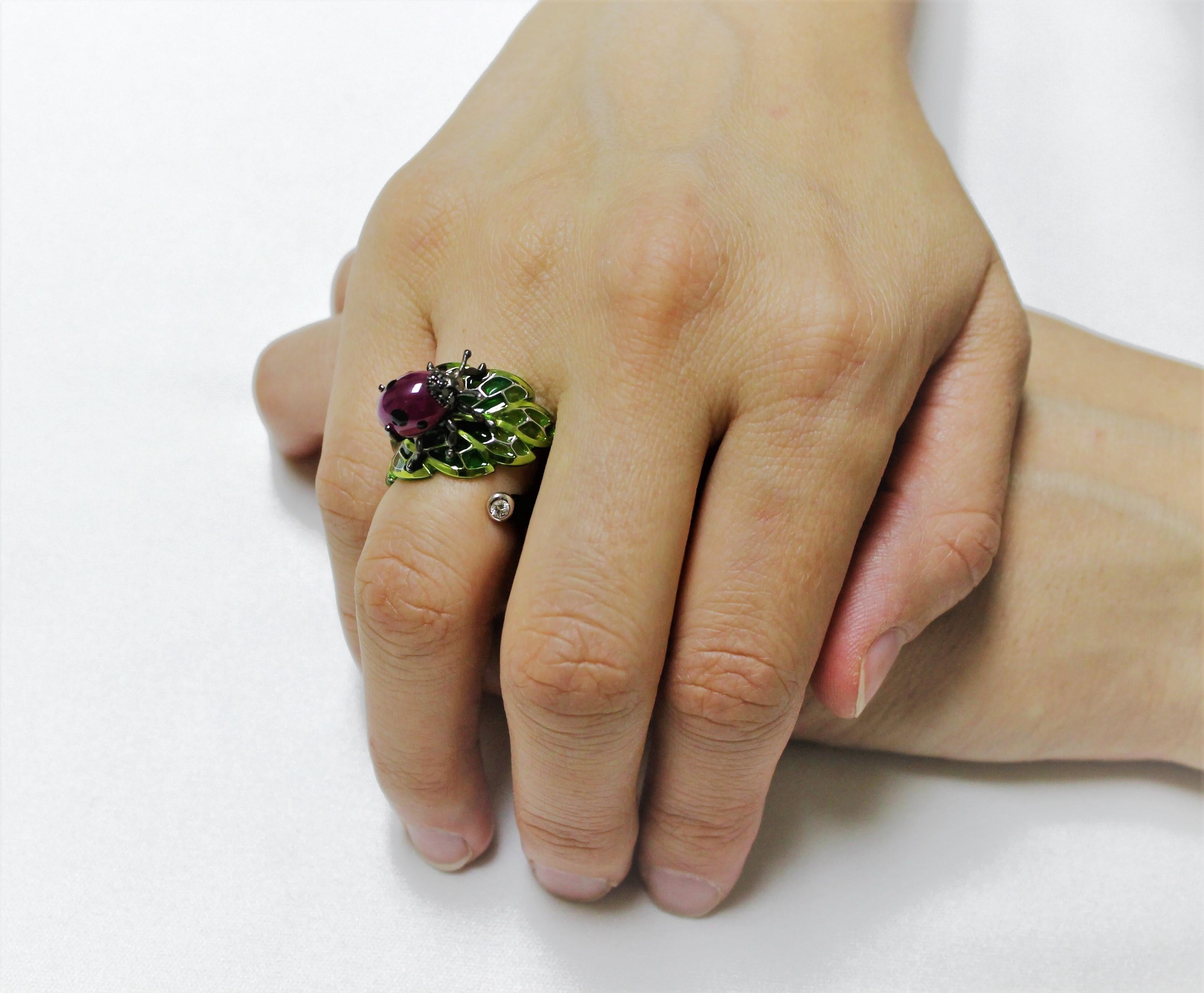 Contemporary Cabouchon Ruby and Black Diamond Ladybug Cocktail Ring For Sale
