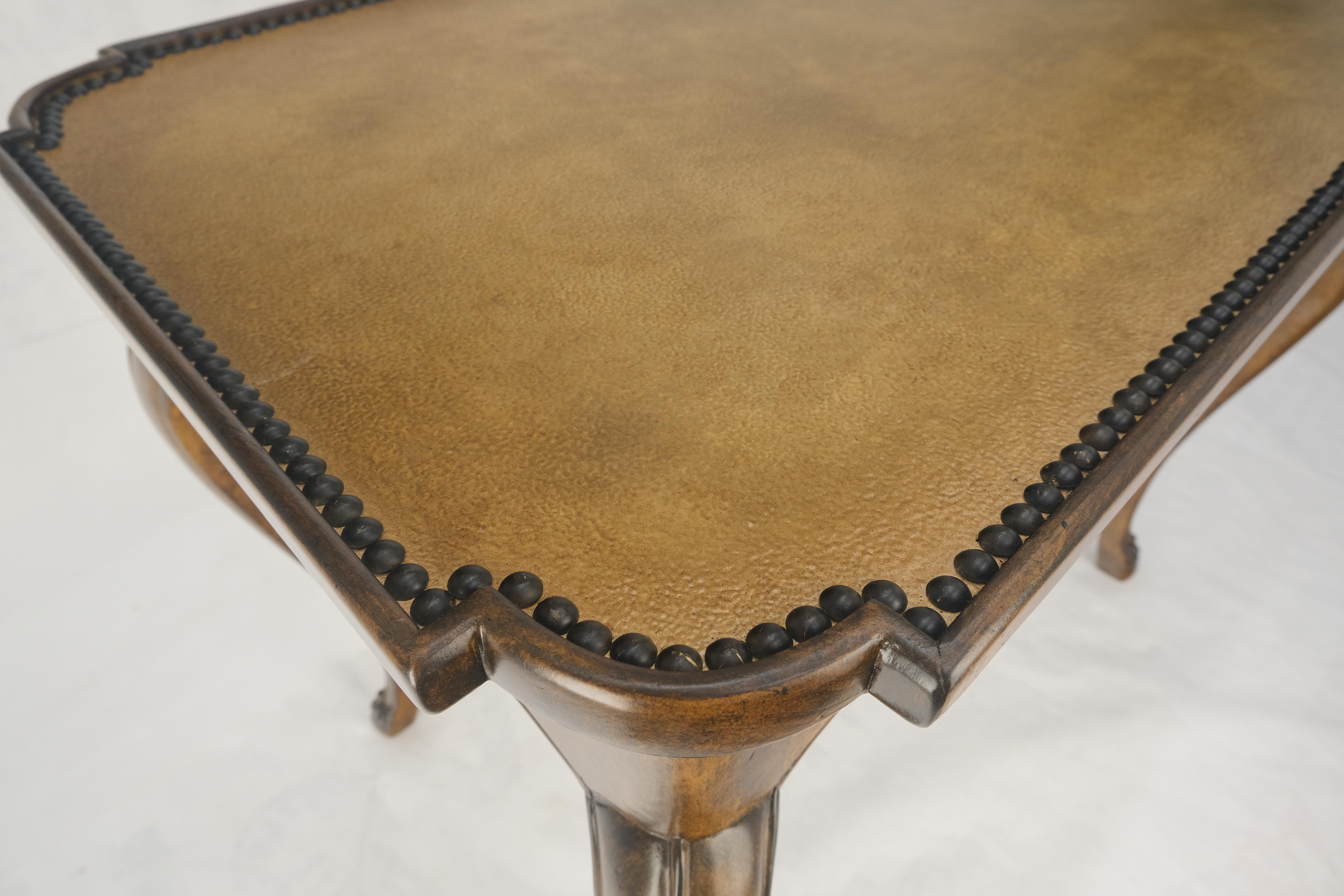 Table centrale décorative rectangulaire à pieds en cabriole italienne Gueridon Brass Tacks MINT !