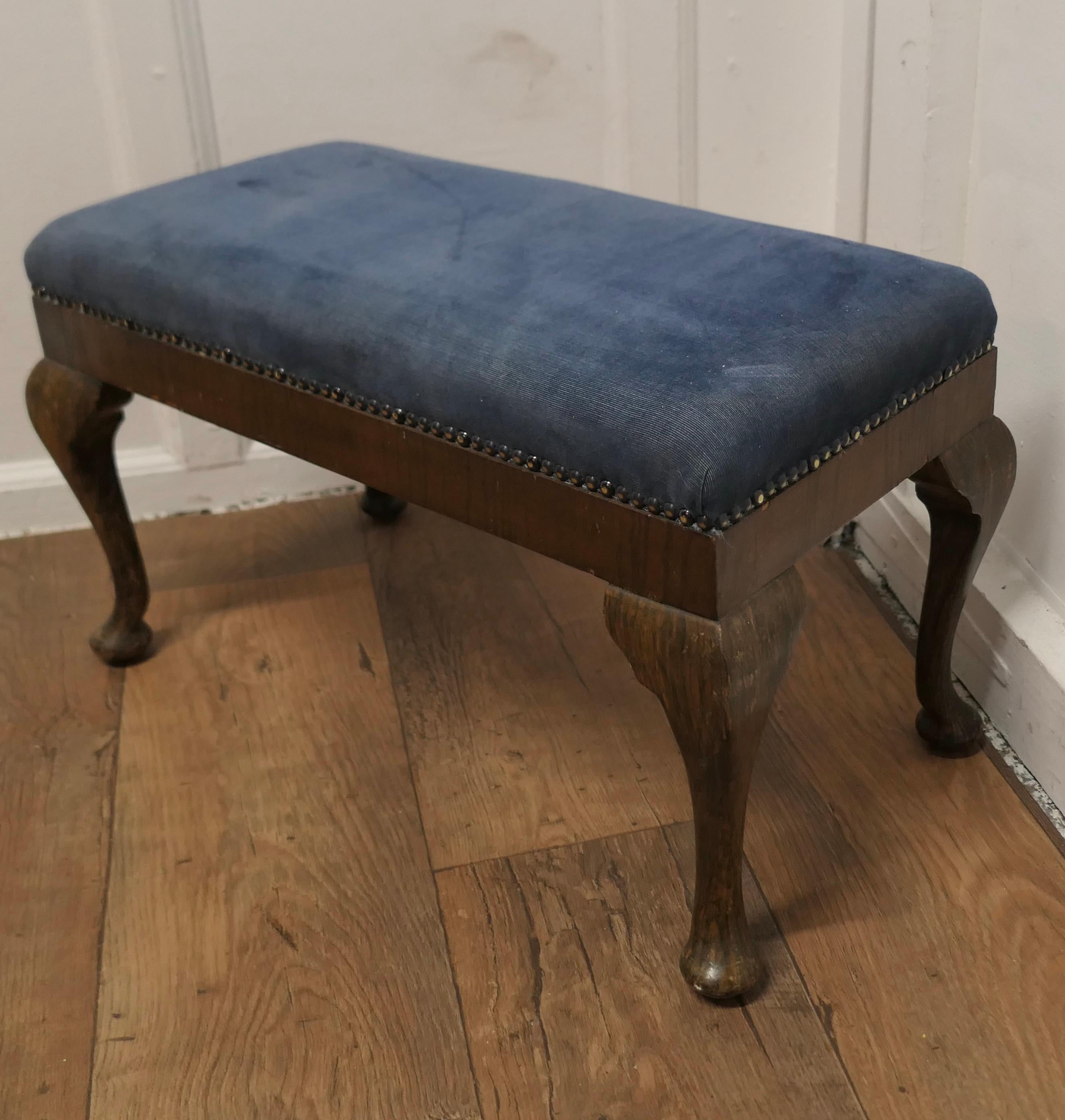Cabriole Leg Velvet Window Stool    This is a good Sturdy Stool   For Sale 2