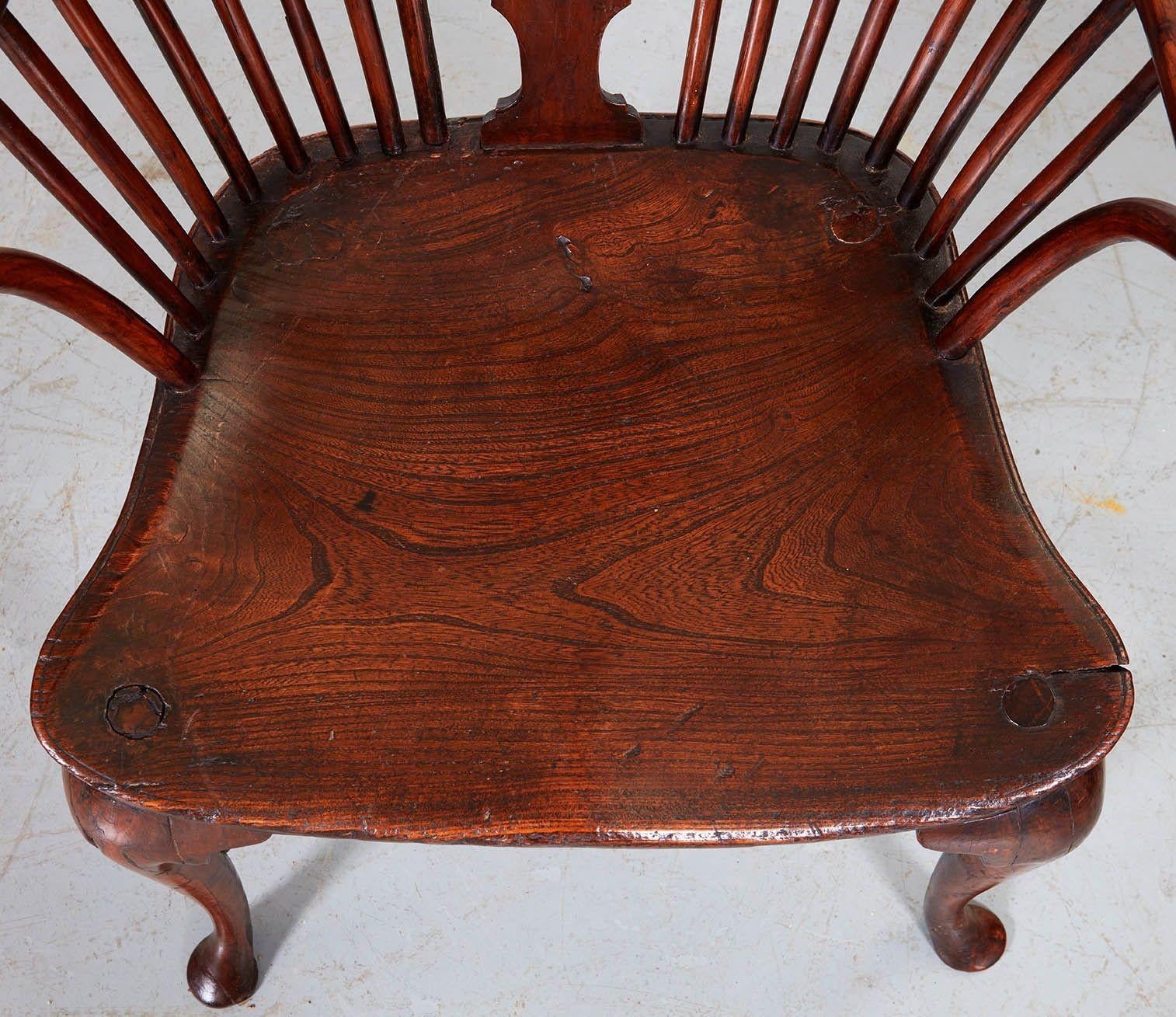 Cabriole Leg Yew Wood Windsor Armchair For Sale 4