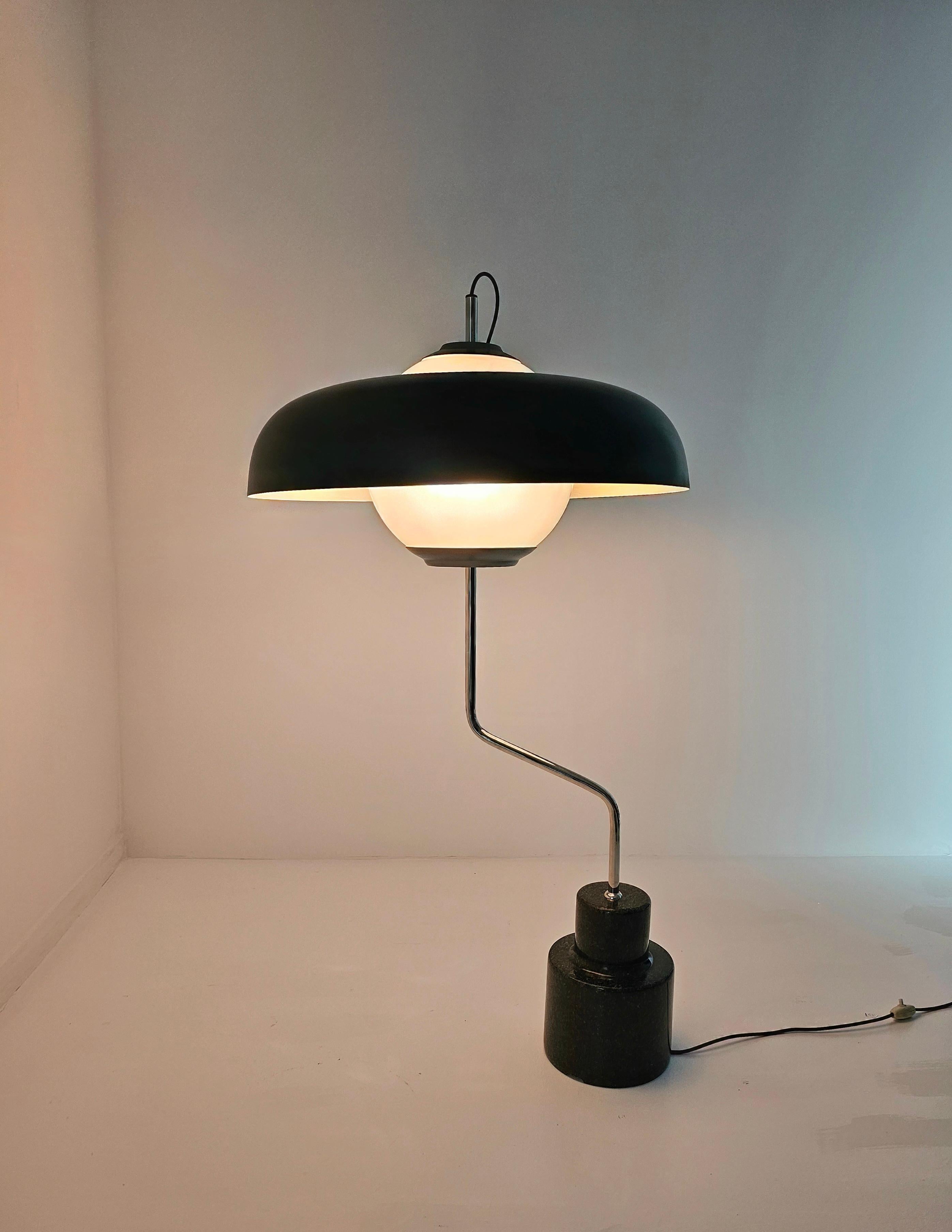 Caccia Dominioni Rare and Monumental Mikado Table Lamp Italy 1962 Mid-Century For Sale 6