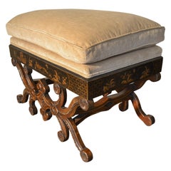 Cache Chinoiserie Stool with Cushion