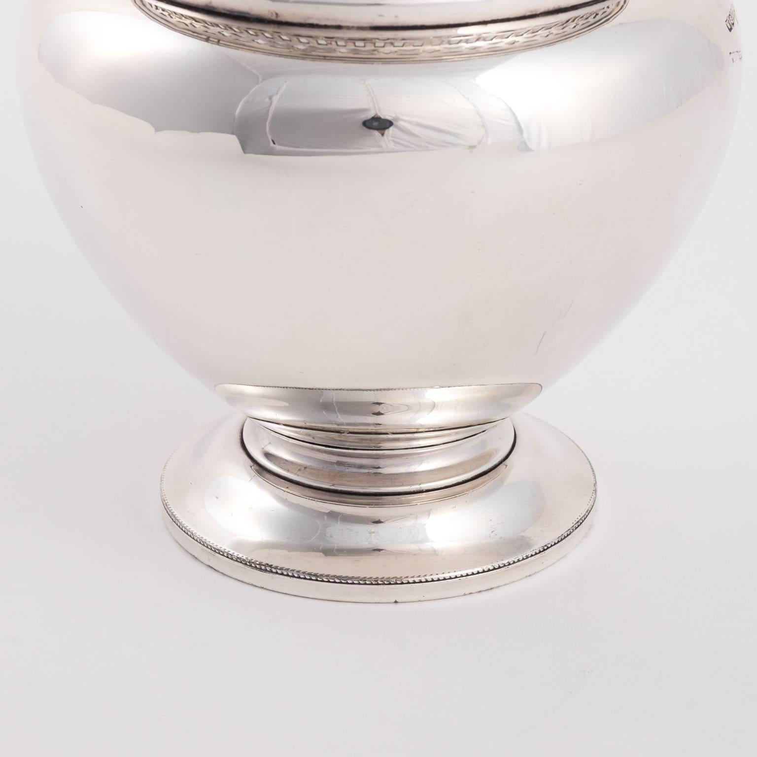 Cache Pot by Walker and Hall, circa 1930 3