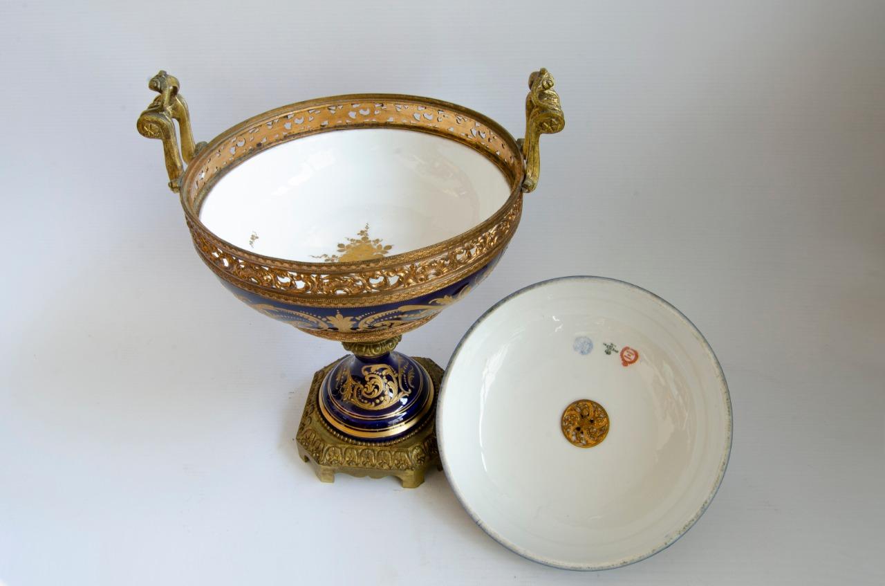 Rococo Cachepot Sèvres Porcelain Origin France