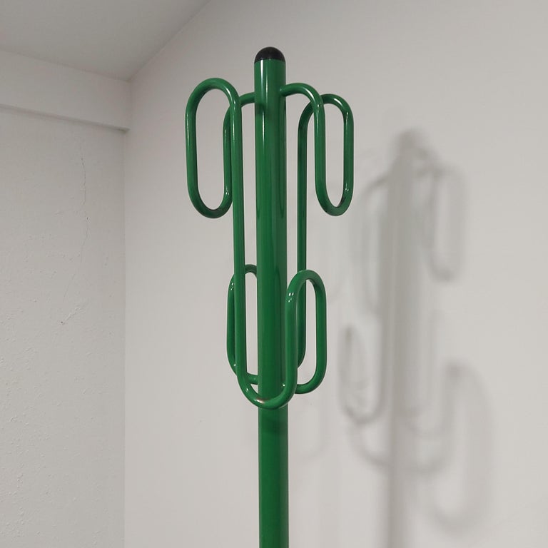 Cactus Coat Hanger, Painted Metal, Mid-Century Modern, Italy, 1970s For  Sale at 1stDibs | cactus coat rack