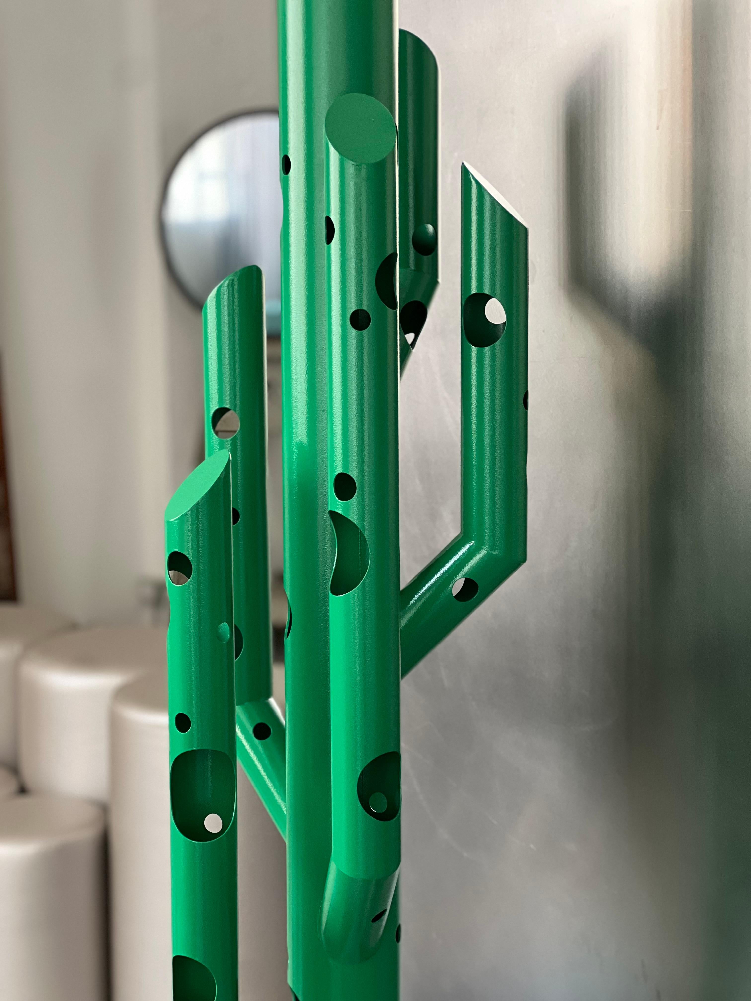 Escultura Contemporánea Cactus en Verde, Spinzi Silös, Diseño Coleccionable Italiano en venta 3