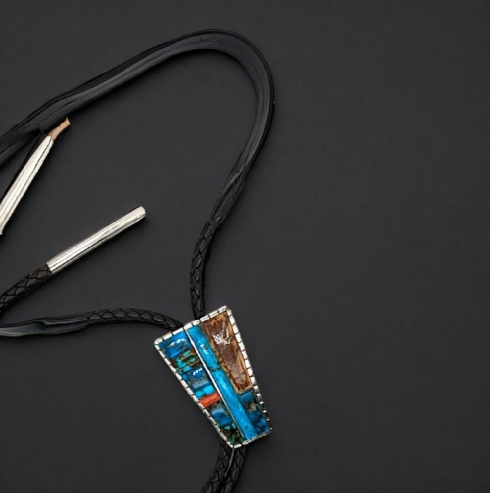 Cactus Flats: Rob Sherman Handcrafted Bolo Tie with Kingman Turquoise, Coral In New Condition For Sale In Greeneville, TN