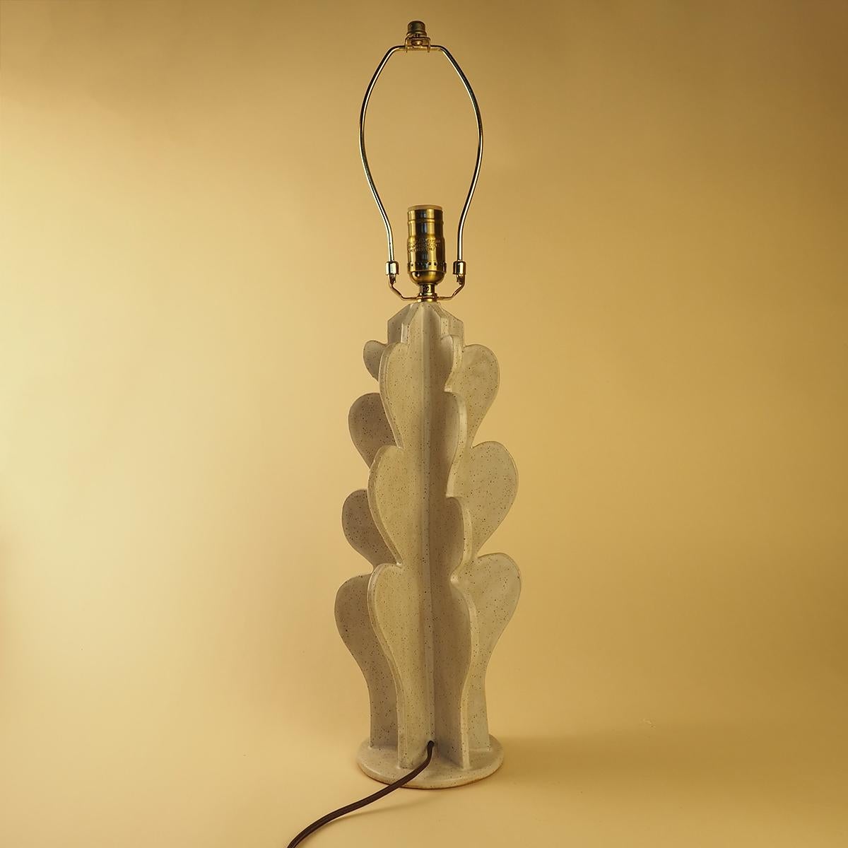 Kaktus Lampe von Nani Goods Zeitgenössische Kaktus Tischlampe aus Keramik (amerikanisch) im Angebot